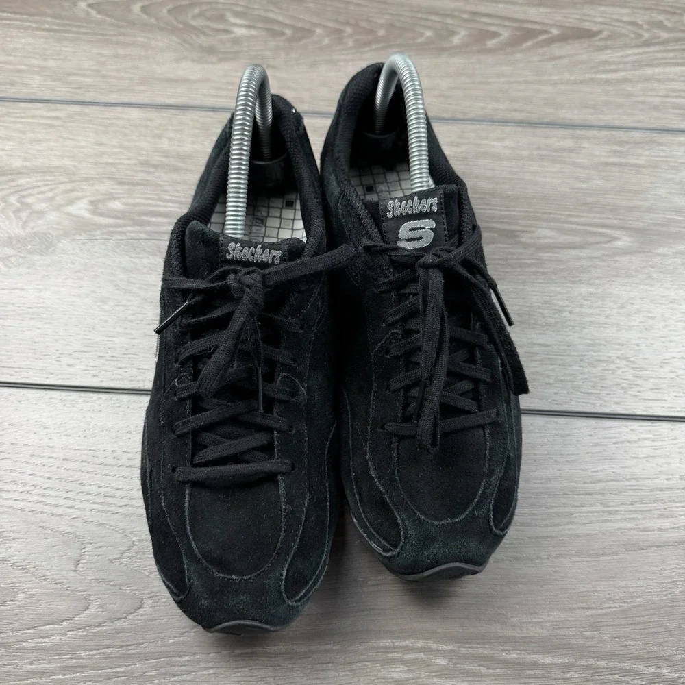 Skechers Women's Suede Low Top Athletic Lace Up Sneakers Black Size 10